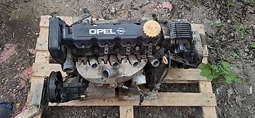 diferencijal cena: Delovi za Opel – volan i motorni sklop - Volan: trokraki, sa — 5