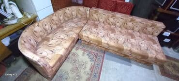 najpovoljnije polovne ugaone garniture: 2 Ugaone Garniture razvlače se po 160eu i polovan namestaj Zemun za — 2