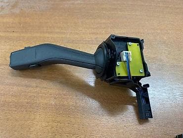 roda presvlake za auto: RUCICA BRISACA ZA VOLKSWAGEN GOLF 6 - 1K0953519J | Rucica brisaca za — 2