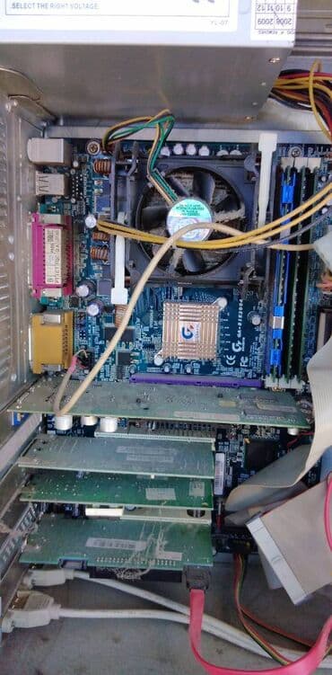 frižider za piće: Desktop racunar:Procesor Intel Pentium (R)4 CPU 200 GHz 2.02 GHz,768 — 4