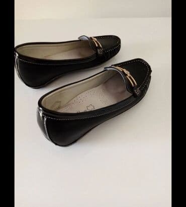 Loafers: Loafers, 39 — 2