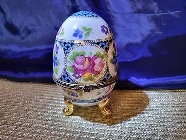 lusteri kraljevo: Kutija nova za nakit,porcelanska Limoges by Vicko iz 80/90ih.god — 1