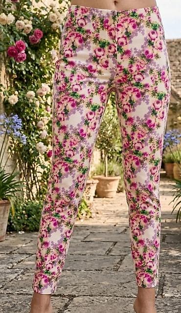 ljubičaste pantalone: Ženske pantalone sa cvetnim printom - Kroj: uske nogavice, dužina do — 1