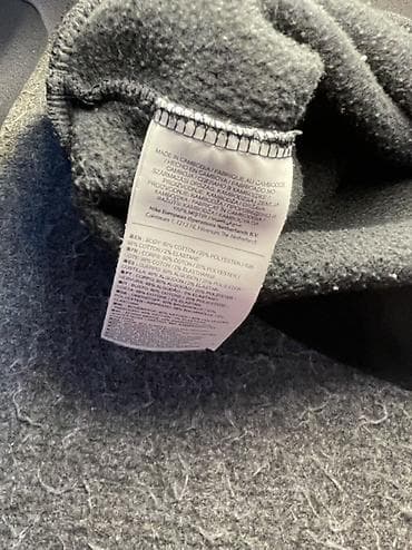 adidas zeleni duks: Nike Air muški duks sa okruglim izrezom - Model: Nike Air - Dizajn — 2