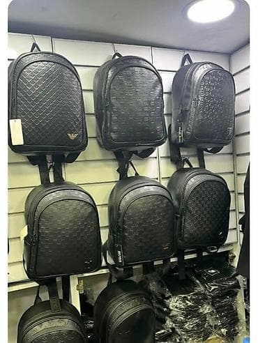 p.s. fashion kombinezon: Ženske torbe i rančevi – elegantni modeli - Ranac sa monogram — 6