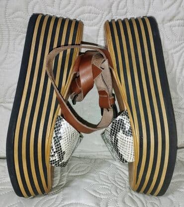 Uggs: Sandals, 39 — 7