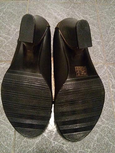 salonke ljubicaste: Dva para zenskih cipele cena po paru 500 din jedne su potpuno nove — 3