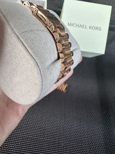 torbice mona: Klasični sat, Michael Kors, Ženski — 4