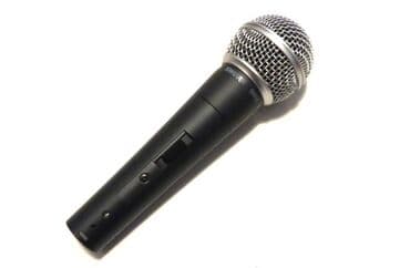 karaoke zvucnik sa mikrofonom: Mikrofon Shure SM58 Odličan dinamički kablovski mikrofon sa — 1