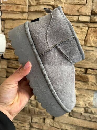 američki brojevi obuće: Ugg čizme — 16