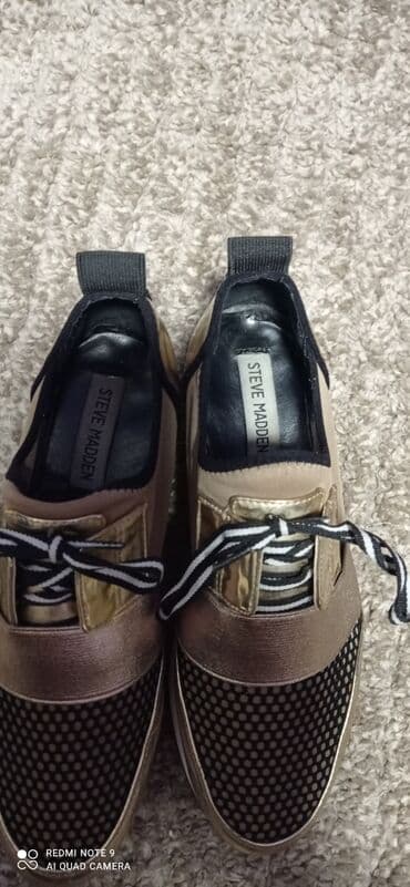 adidas samba srebrne: Steve Madden, 38.5, bоја - Srebrna — 4