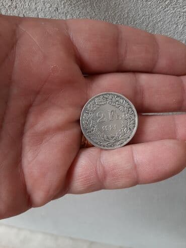 Numizmatika i filatelija: 2 franaka srebrna iz 1921 godine srecno — 3