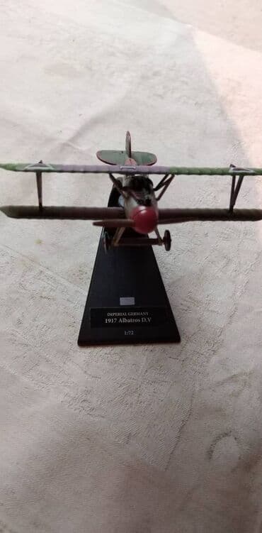 trotineti za devojčice: Avion Amercom 1917 Albatros D.V. ocuvan — 3