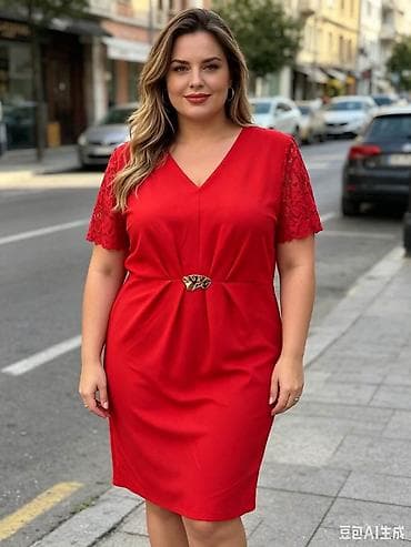 haljine svecane za punije dame: Haljina za punije
XL 2XL 3XL 
Cena :3500dinara
ML — 3