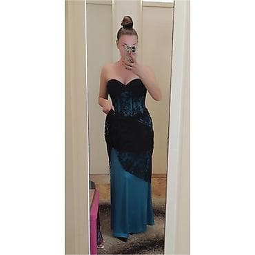 majice sa cipkom: Elegantna večernja haljina bez bretela u sirena kroju. Osnova je — 3