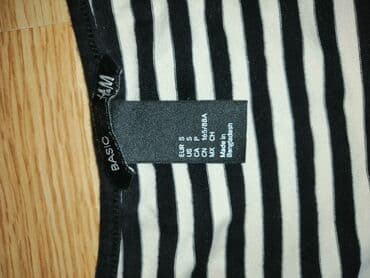 h m kacketi: H&M S, M, L, color - Black, Oversize, Short sleeves — 2