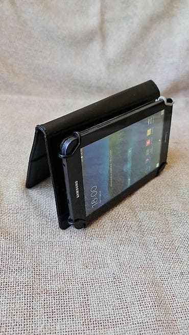 polovni televizori nis: Futrola/organizer za tablet – univerzalna preklopna torbica sa stalkom — 2