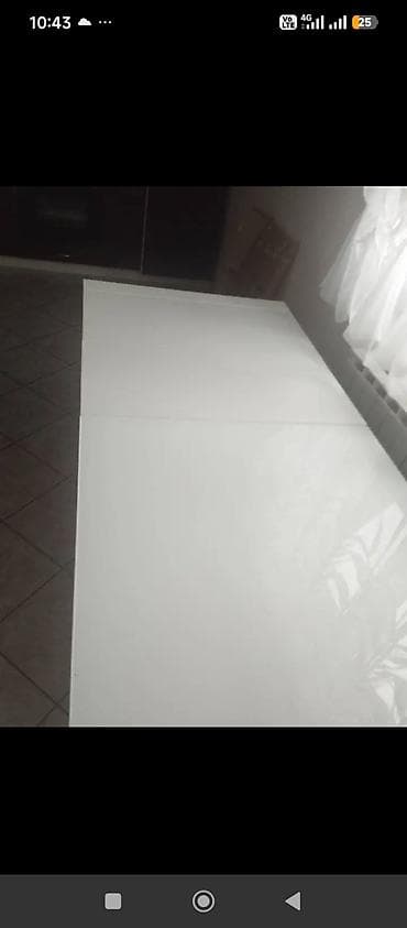 stolovi polovni: Proširivi trpezarijski sto, visokog sjaja – bela boja DIM. 140 90 — 2