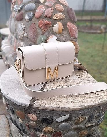 catwalk torbe: 01. Torbice 
3500din✅✅ — 7