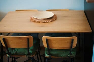 Sets of table and chairs: Cena seta: 9.995 RSD (moguća kupovina i odvojeno) Topao, skandinavski — 12