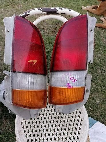svetlece kapice za gume: | LEVA I DESNA STOP LAMPE ZA HYUNDAI ATOS | — 1