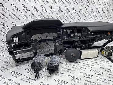 volkswagen buba: KOMPLET TABLA SA AIRBAG-OVIMA ZA VOLKSWAGEN GOLF 8 | Komplet tabla — 3
