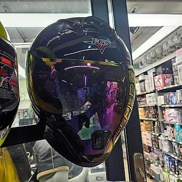 skuteri cene: FGN full face kaciga
S, m, l
Cena: 8000 din — 6