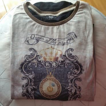 majice sa uv zaštitom: Marx majica, NOVO Prelepa majica sa detaljima u zlatnoj boji — 4