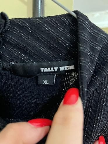 srebrne torbice svecane: Crna rebrasta haljina sa svetlucavim efektom, brenda Tally Weijl — 4