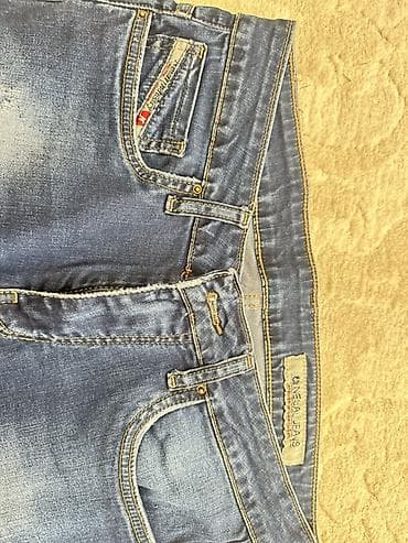 haljine poznatih brendova: Muške farmerke – Nesal Jeans plavi džins

Broj: 31 — 5
