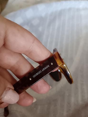 Giorgio Armani naočare za sunce. Nosene par puta - Brend: Giorgio na lalafo.rs Giorgio Armani naočare za sunce. Nosene par puta - Brend: Giorgio