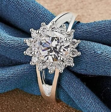 925 silver cena: Prsten sa žigom 925
Vel:10
Cena:1400din🦋🌀🌀 — 2