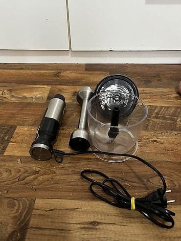 slike koje greju: Ručni štapni blender sa seckalicom i čašom za mešanje je potpuno — 10