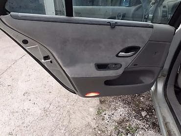 alternator delovi: TAPACIRI I SEDISTA ZA RENAULT LAGUNA — 3