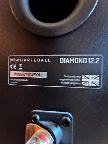 slušalice: Wharfedale Diamond 12.2 je dvosistemski zvučnik za policu (bookshelf) — 6