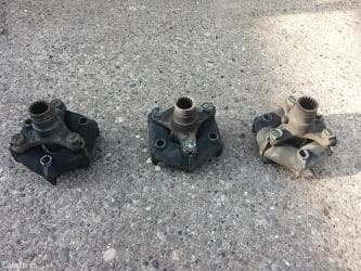 prednji branik za citroen c3 cena: Prednji krst kardana Lada 2107 Riva,2104 Karavan,2105. Polovno — 1