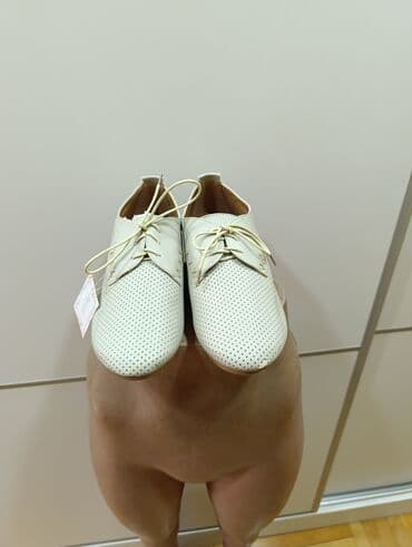 vuneni prsluci sa zlatibora: Loafers, 38 — 2