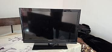 box: GRUNDIG i SAMSUNG LCD televizori – 32 inča - Dijagonala: 32" (80 cm) — 1