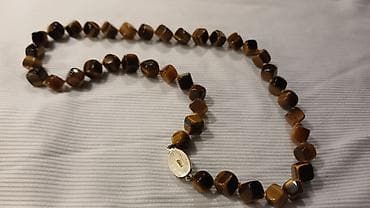 kaiš mona: Ogrlica od tigrovog oka sa srebrnom kopčom - Materijal perli — 3