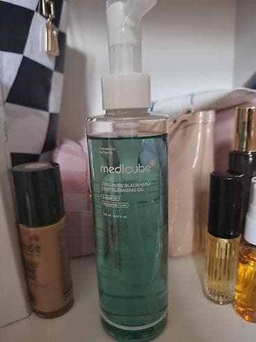 ispiranje vagine: Medicube Zero Pore Blackhead Deep Cleansing Oil – ulje za dubinsko — 1