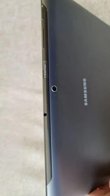 baterija za laptop cena: 2 samsung tableta,kao novi,veliki 10.1 inca,crni sa maskom ima za sim — 18