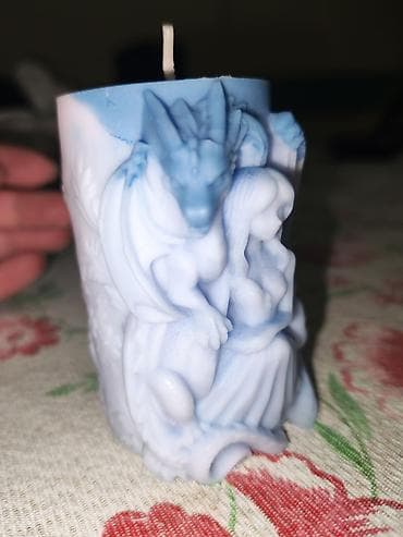 satovi 3d: Dekorativna sveća – zmaj i devojka - Ručno livena figurativna sveća u — 3