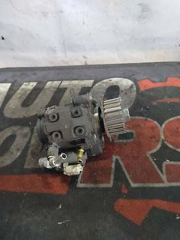 strugač za silikon: PUMPA V. PRITISKA 1.6 E-HDI ZA FORD FOCUS OD 2011. DO 2017. GOD. | — 1