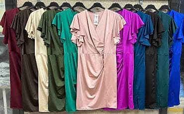 tako haljine: 05. Haljina ta punije
XL 2XL 3XL
Cena : 3.100 dinara H — 4