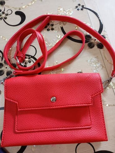 h m torbe: Chloé — 8