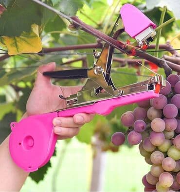 Baštenski alati i oprema: Makaze za vezivanje voca - tapetool. Cena 2700din. Vezačica tapetool — 8