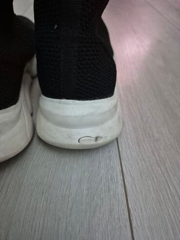 Donji delovi trenerke: 39, bоја - Crna — 5