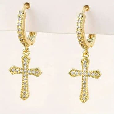 Jewellery: 800 — 2