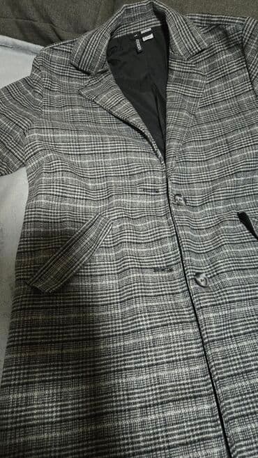 time out kaputi: Ženski kaput H&M – DIVIDED, veličina M (EU M, MX M, CN 170/96A) — 2