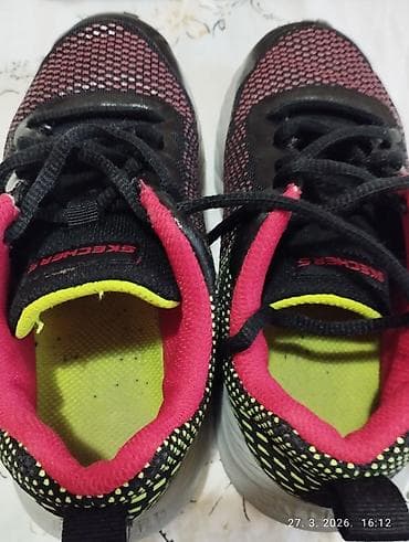 grubin dečije sandale: Skechers dečije patike za svakodnevne aktivnosti i sport. broj 27 - — 7